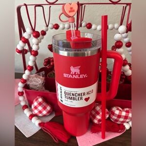 Valentines special edition Red Stanley Target Exclusive 40 oz